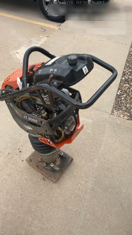 2025 HUSQVARNA LT6005