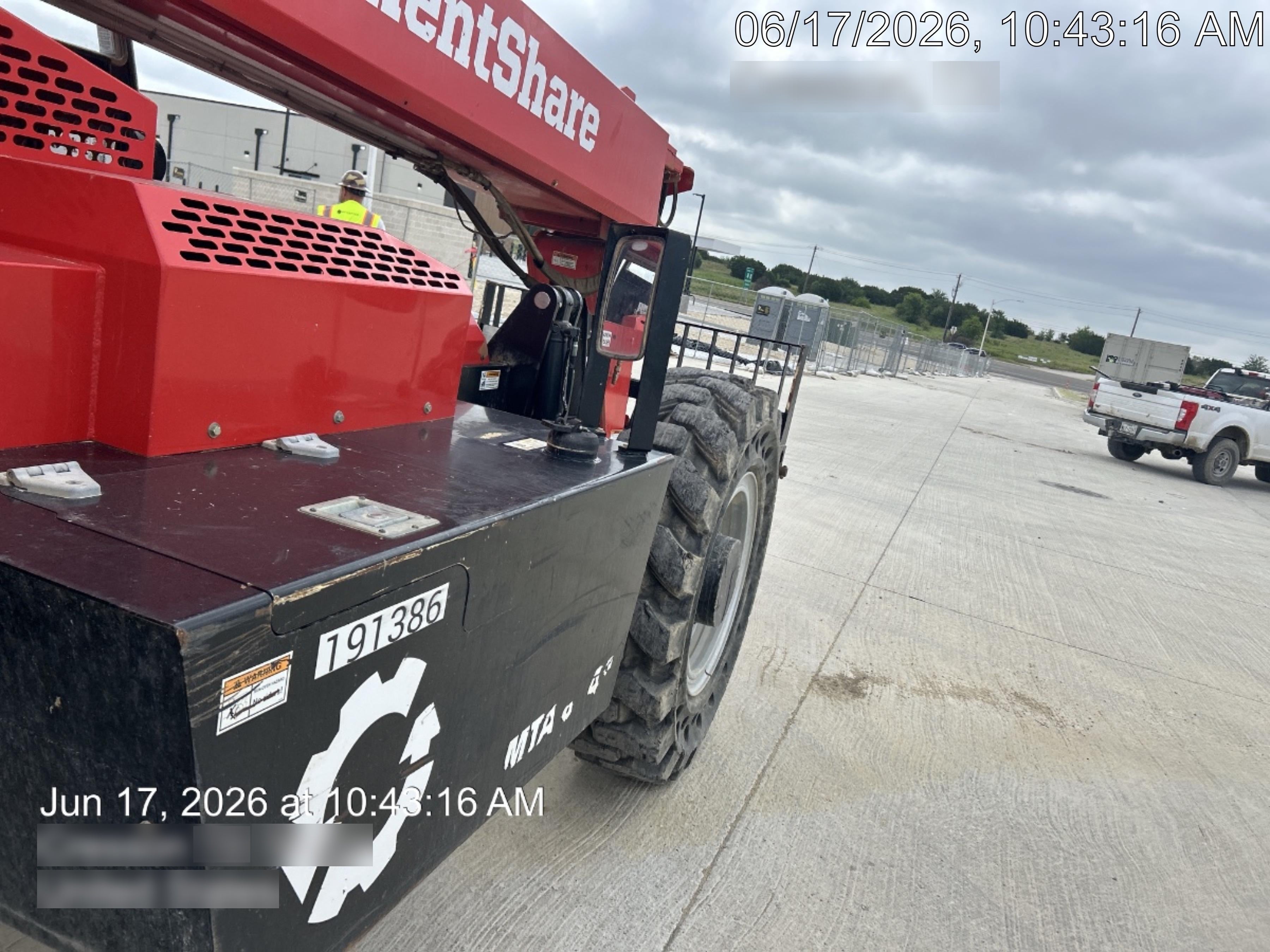2021 MANITOU MTA8044