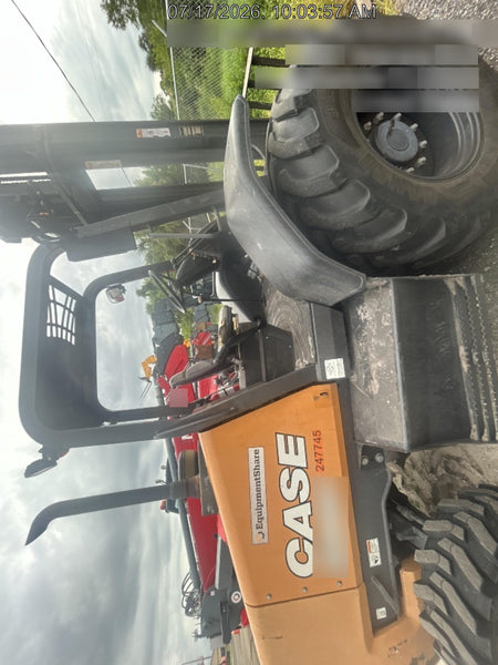 2022 CASE 586H