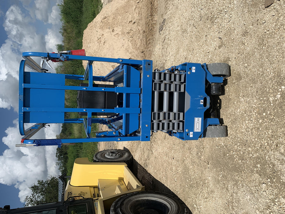 2019 Genie GS-1930 Fixed Rails with Chain Entry