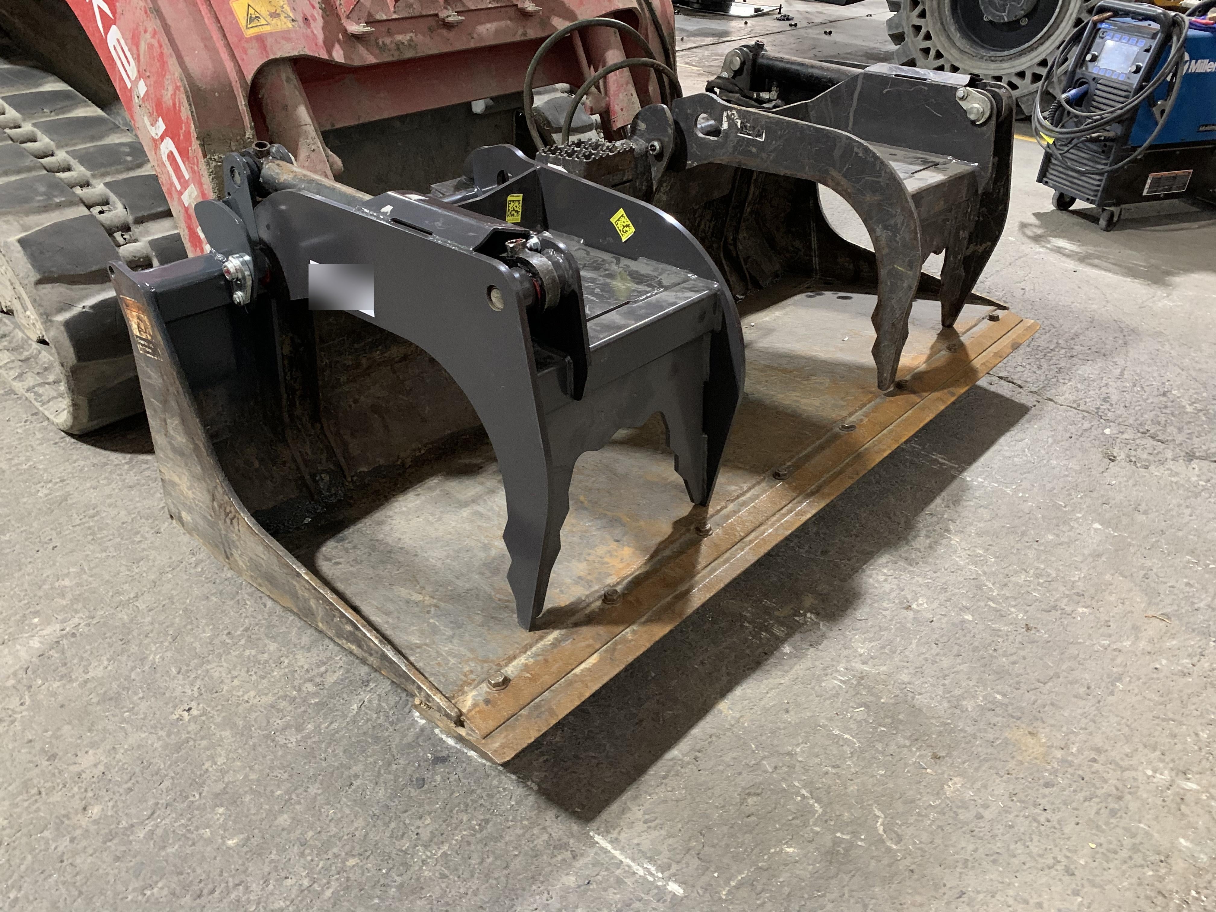 2020 PALADIN UTILITY GRAPPLE 11876-0022