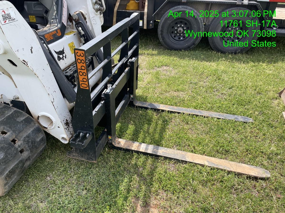 2024 ARROW MATERIAL HANDLING 48" Pallet Forks - Arrow