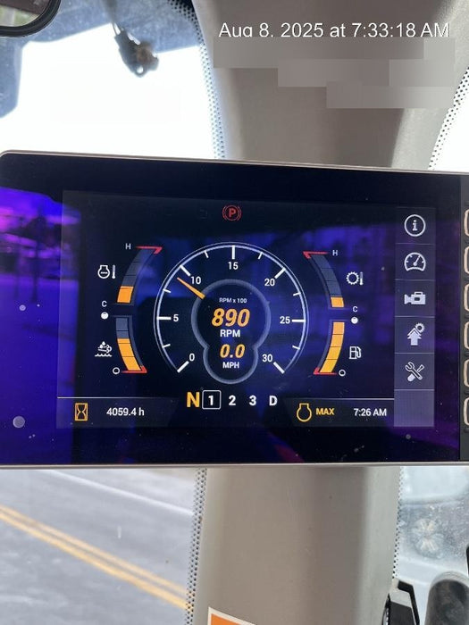 2018 Case 821G CLOSED CAB, JRB 418 STYLE HYD COUPLER