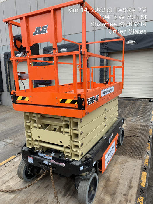2022 JLG R3246