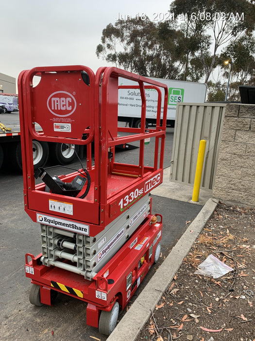 2020 MEC 1330SE Solid NM Tires, Steel Swing out Doors, LCS, Beacon, 900W Inverter