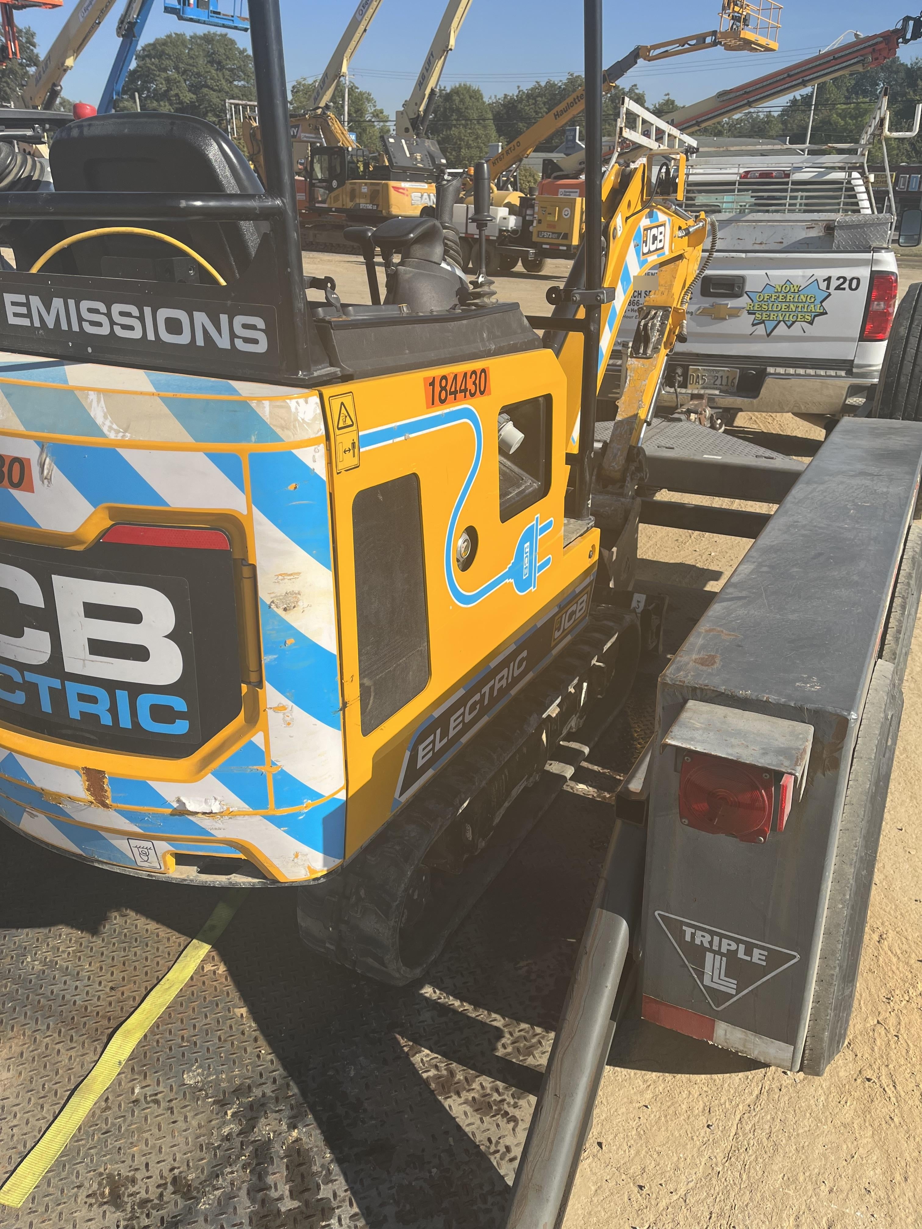 2021 JCB 19C-1E