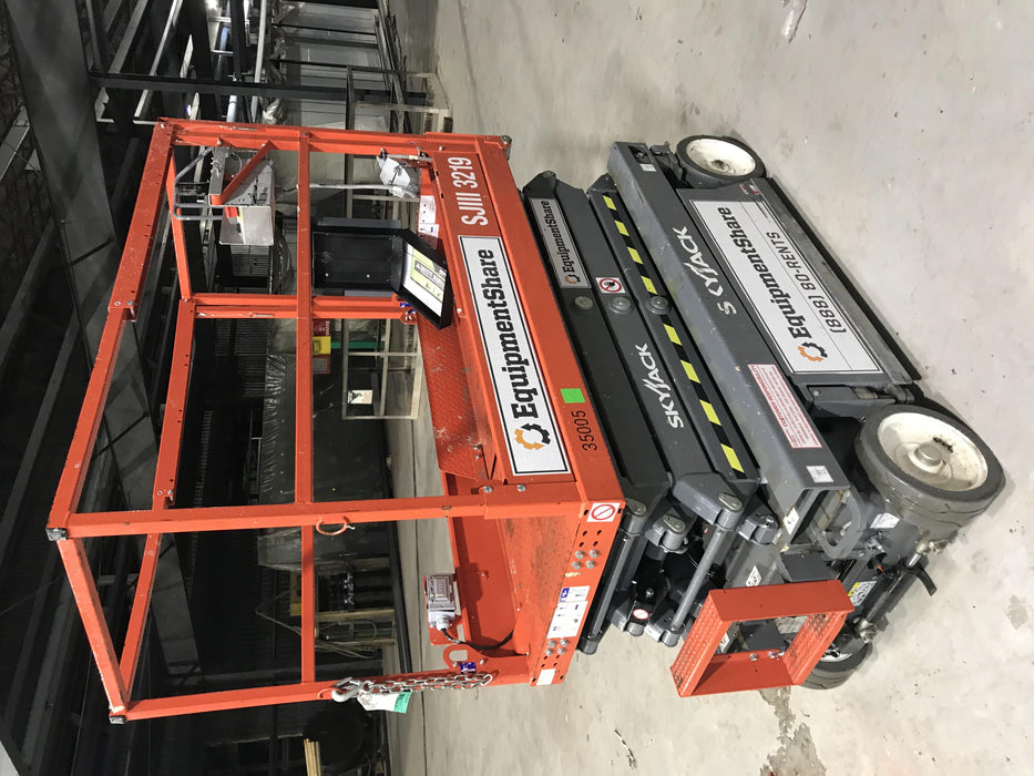 2019 Skyjack SJIII-3219 Standard Options, Trojan Batteries