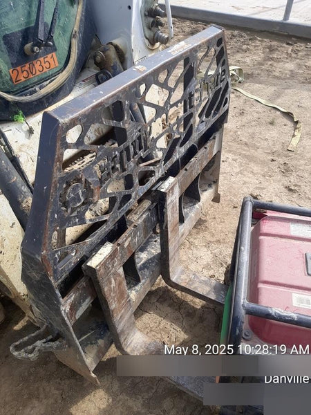 2020 PALADIN 48" Pallet Forks - Paladin