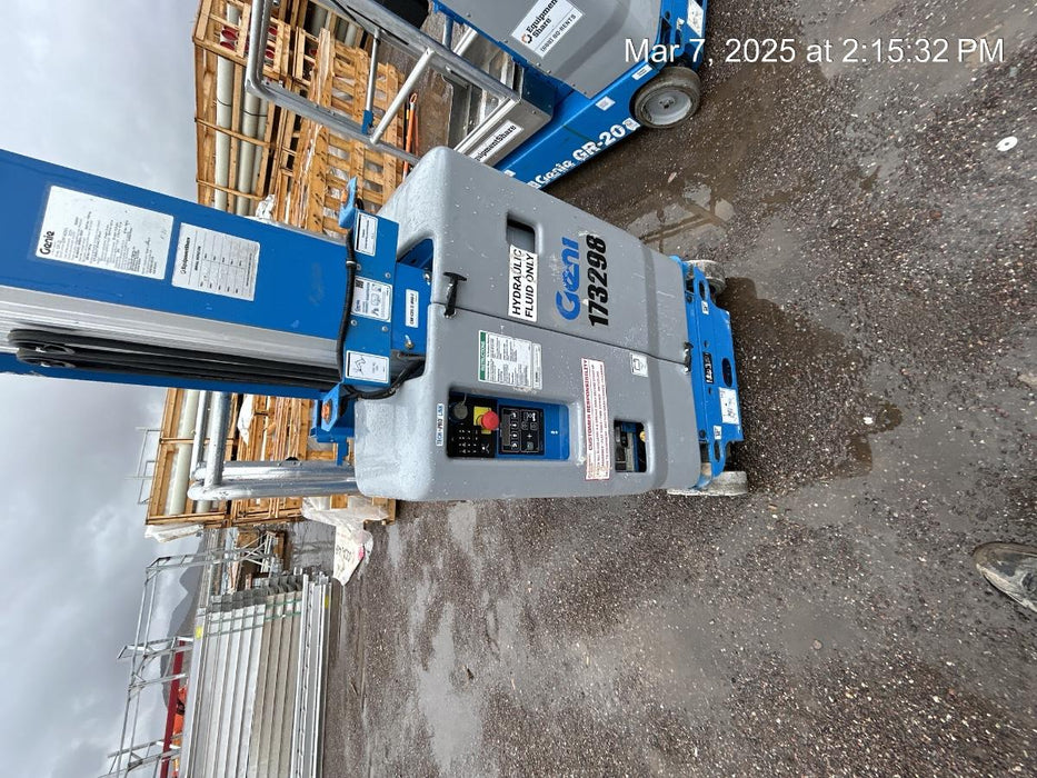 2021 GENIE GR-20