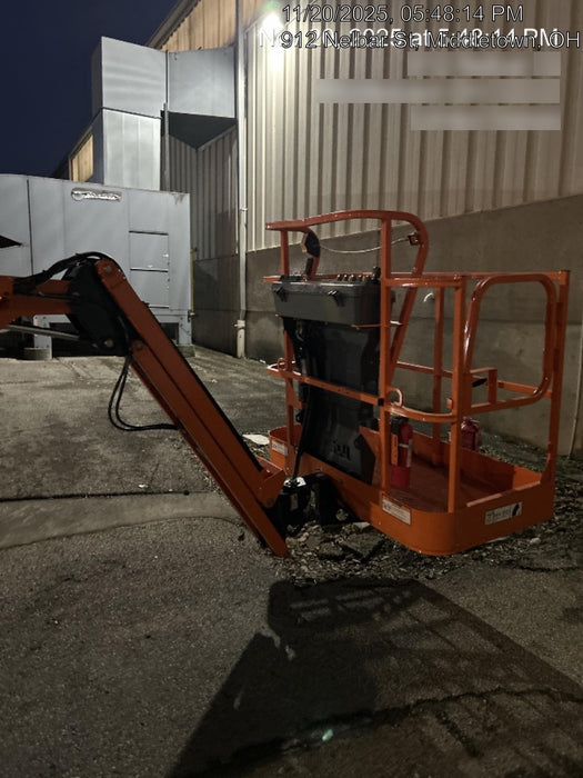 2019 JLG E450AJ