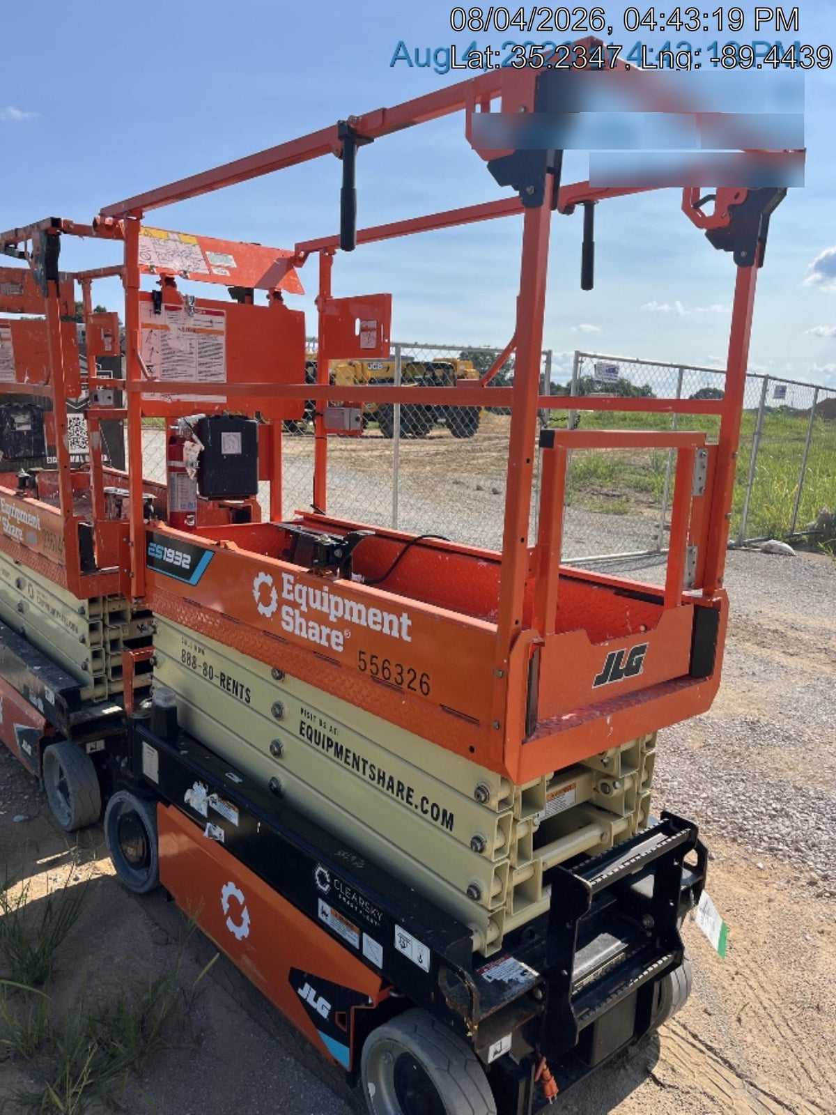 2022 JLG ES1932