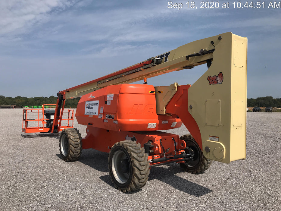 2020 JLG 800AJ