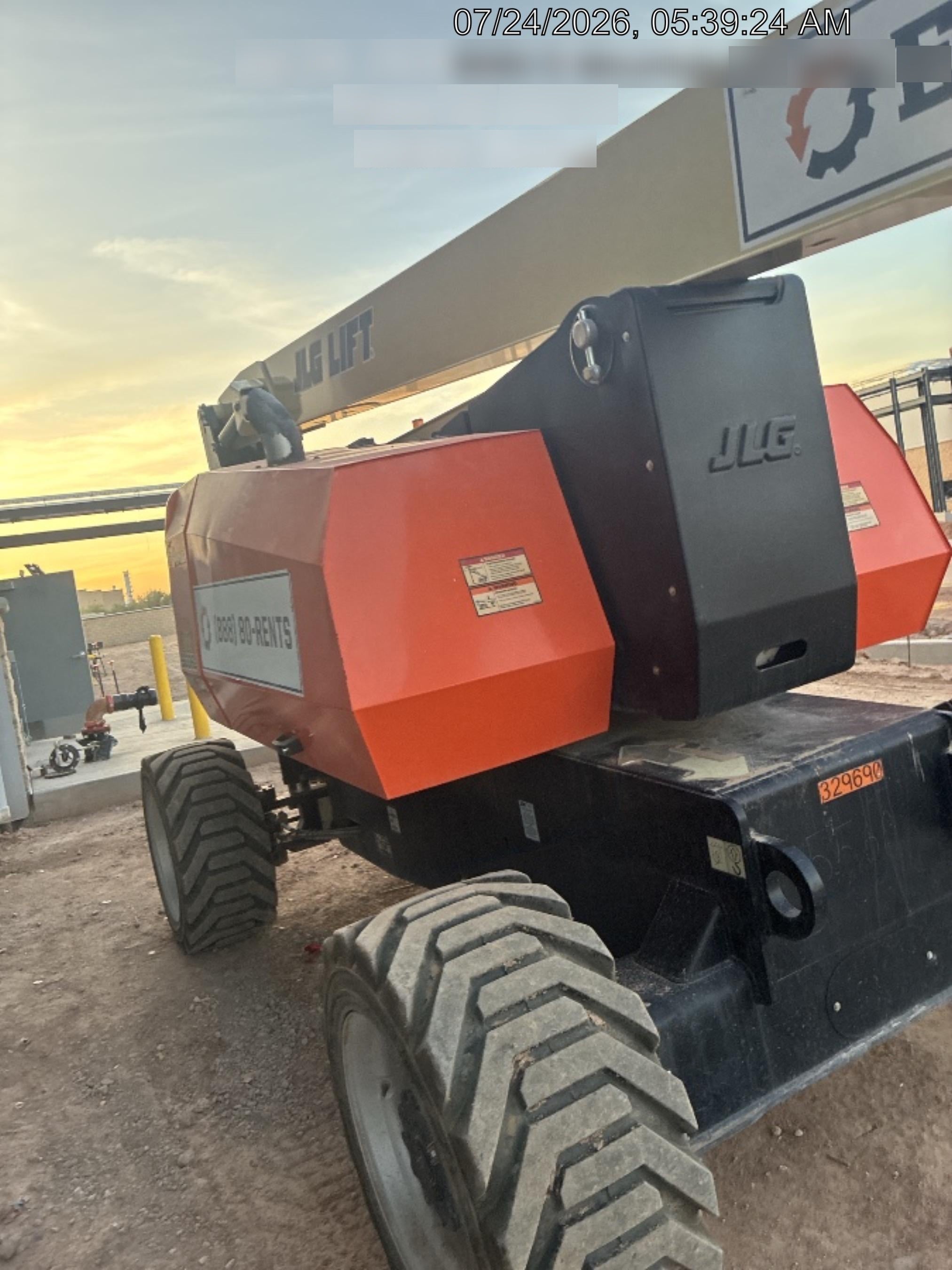 2023 JLG 800AJ