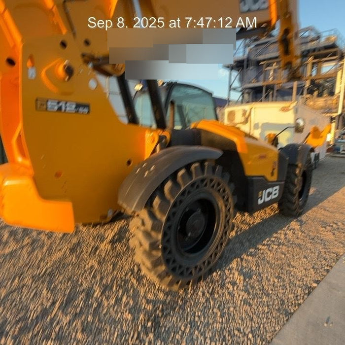 2023 JCB 512-56