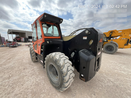 2021 JLG 1732