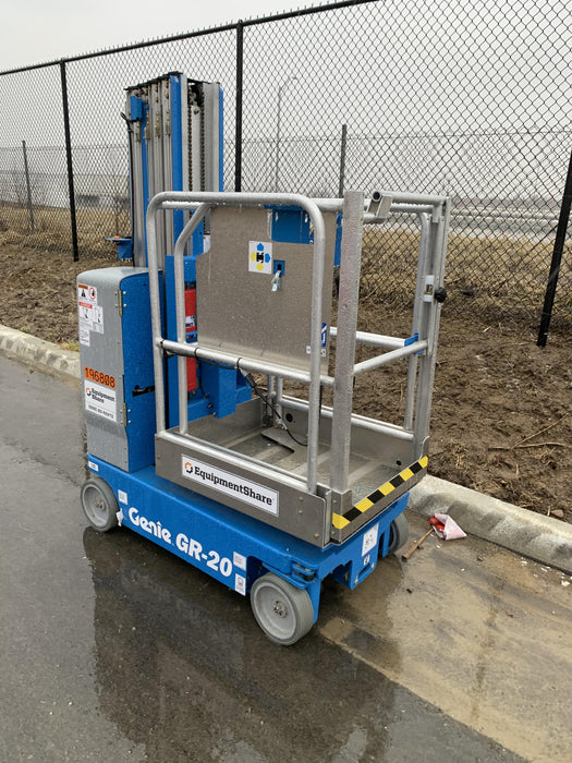 2021 GENIE GR-20