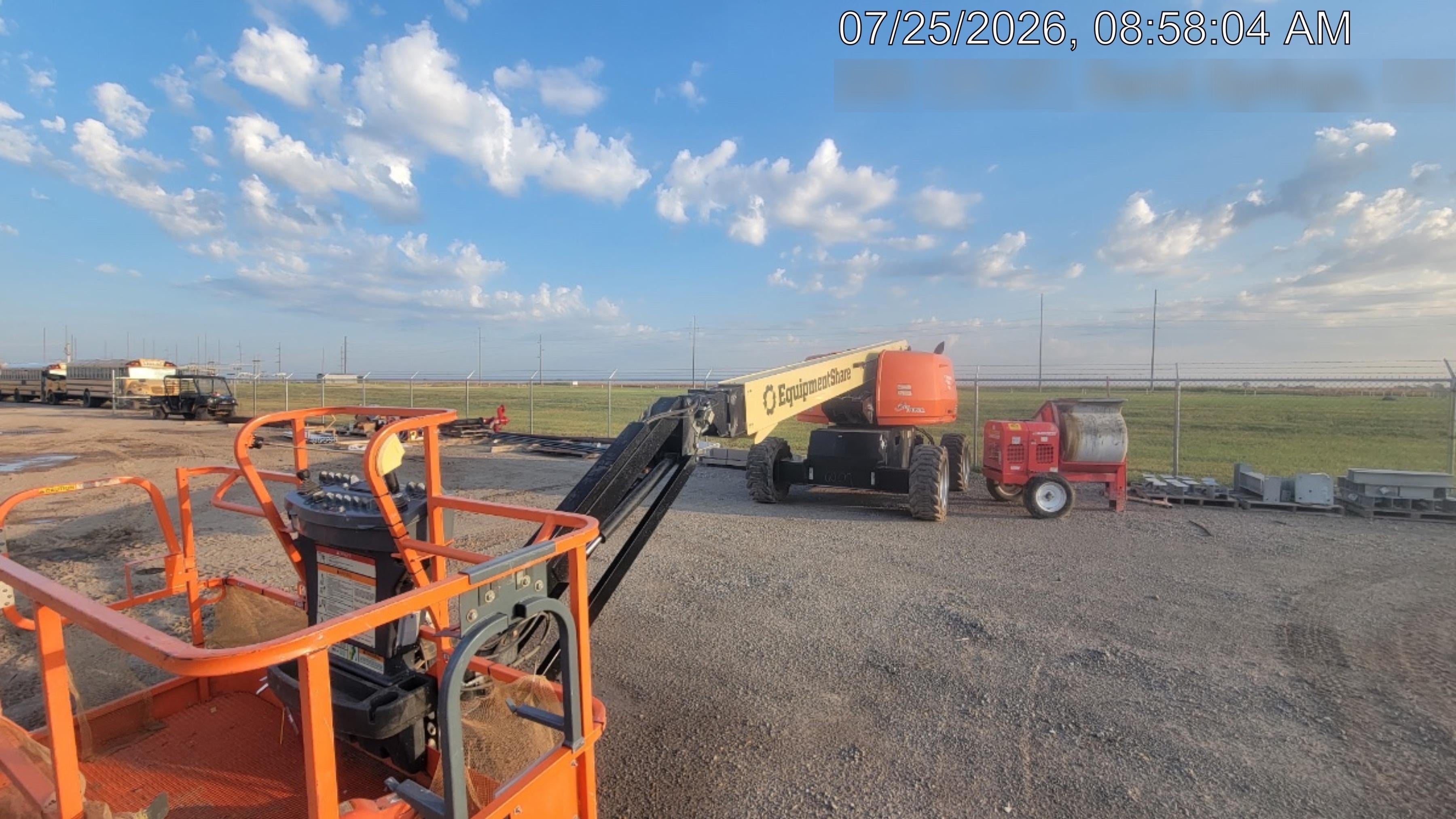2023 JLG 660SJ