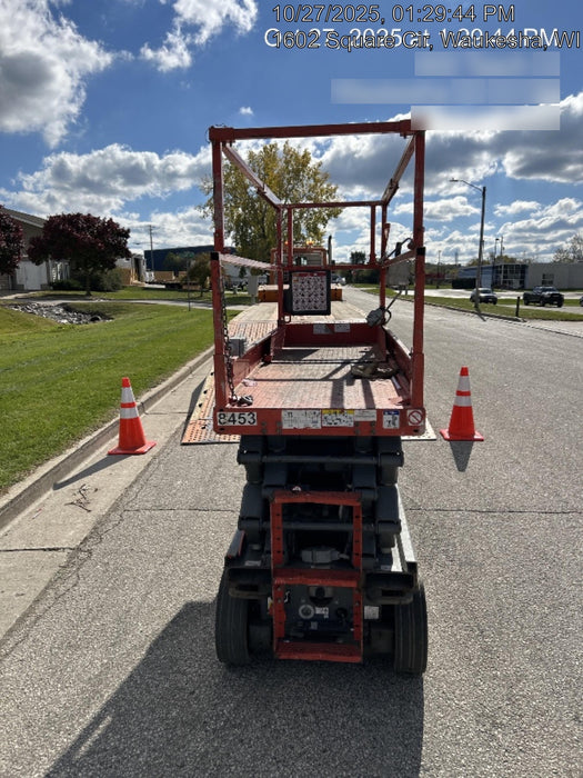 2018 Skyjack SJIII-3226 Skyjack SJIII3226 Scissor Lift w/Trojan Batteries