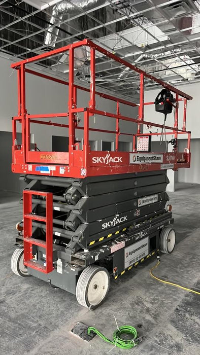 2022 SKYJACK SJ4740