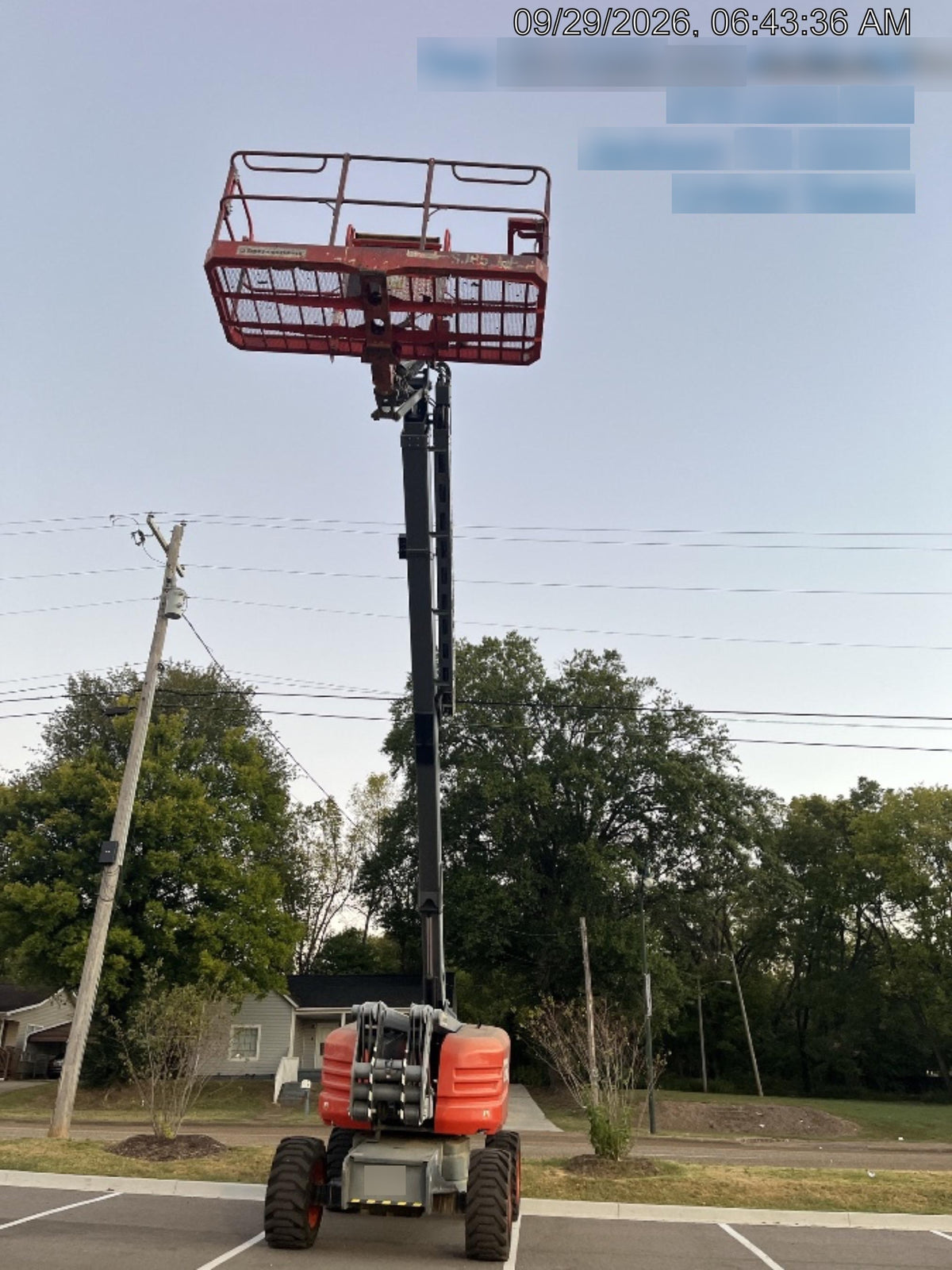 2025 JLG 800AJ