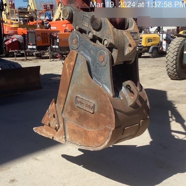2020 DOOSAN 24" Bucket-Doosan