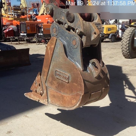 2020 DOOSAN 24" Bucket-Doosan