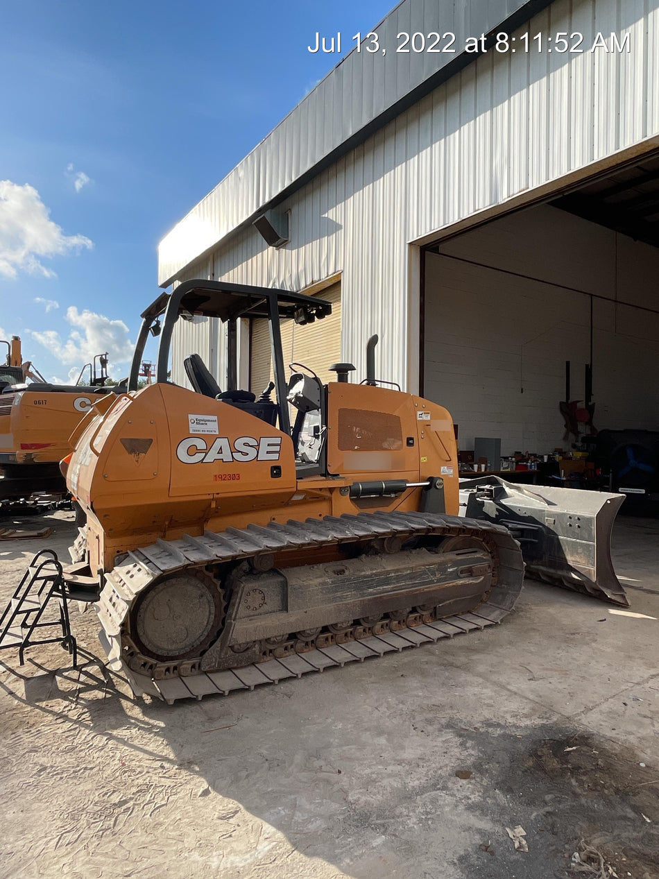 2017 CASE 1150M