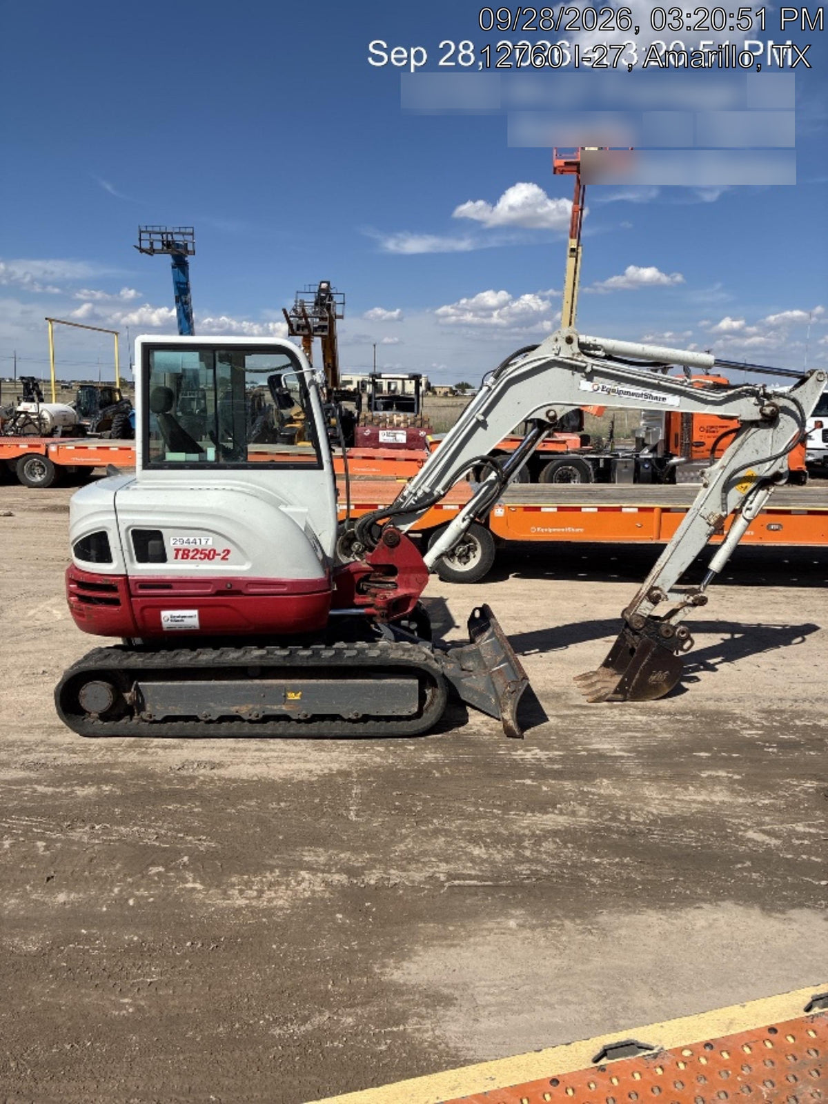 2023 TAKEUCHI TB250-2CR
