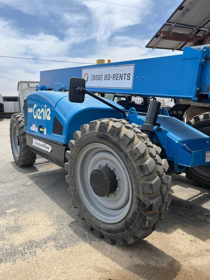 2022 GENIE GTH-844