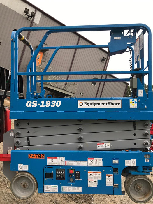 2020 Genie GS-1930 Fixed rails with chain entry gate - Pre A92.20