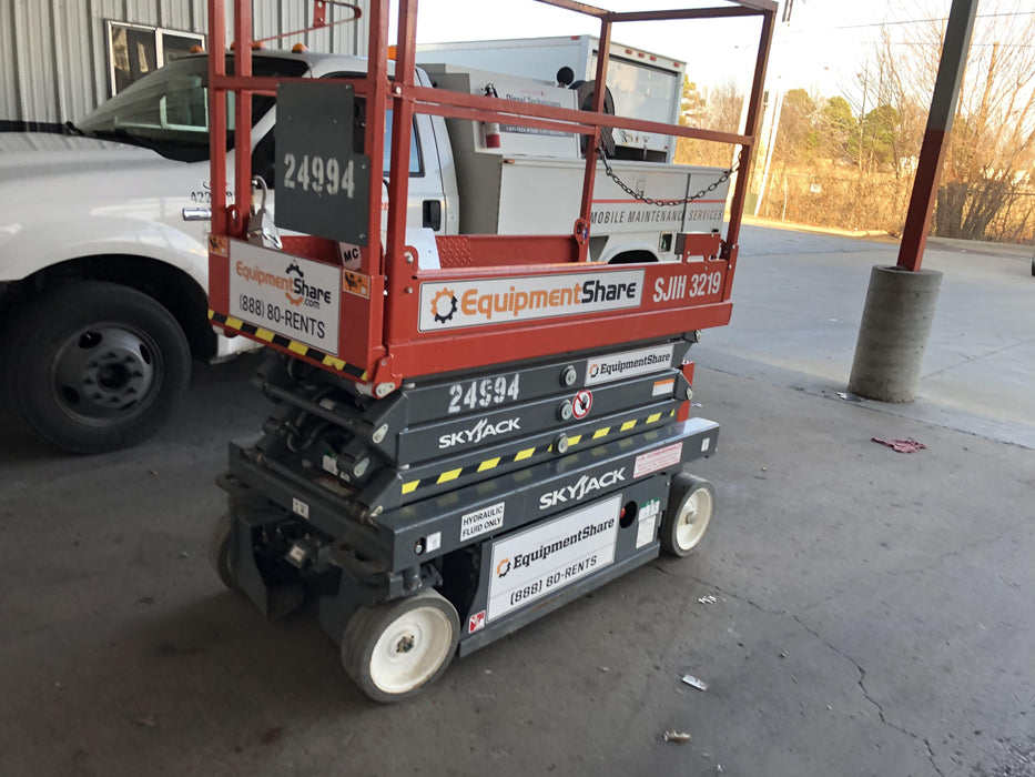 2019 Skyjack SJIII-3219 Skyjack SJIII3219 Standard w/Trojan Batteries
