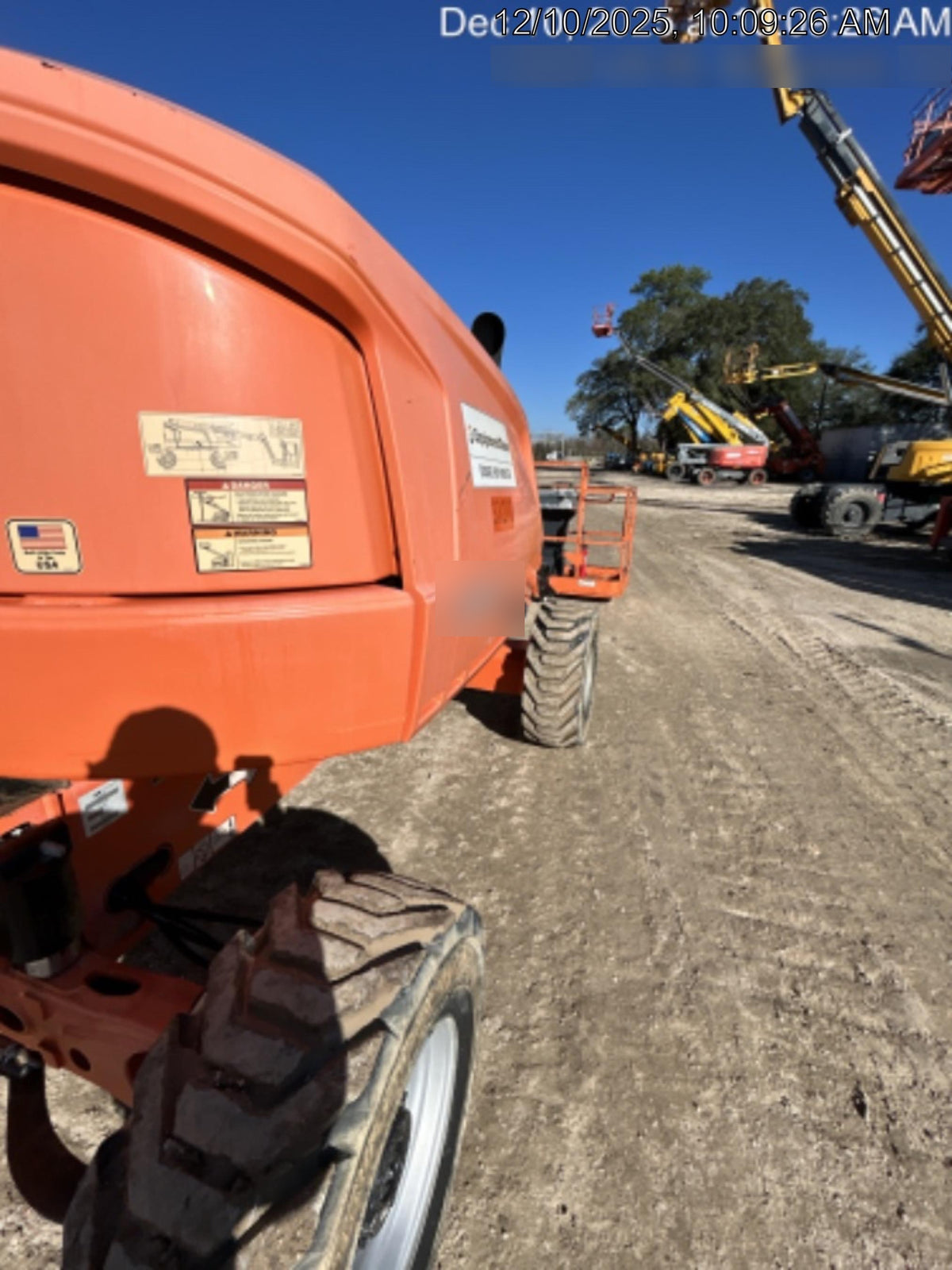 2019 JLG 450AJ