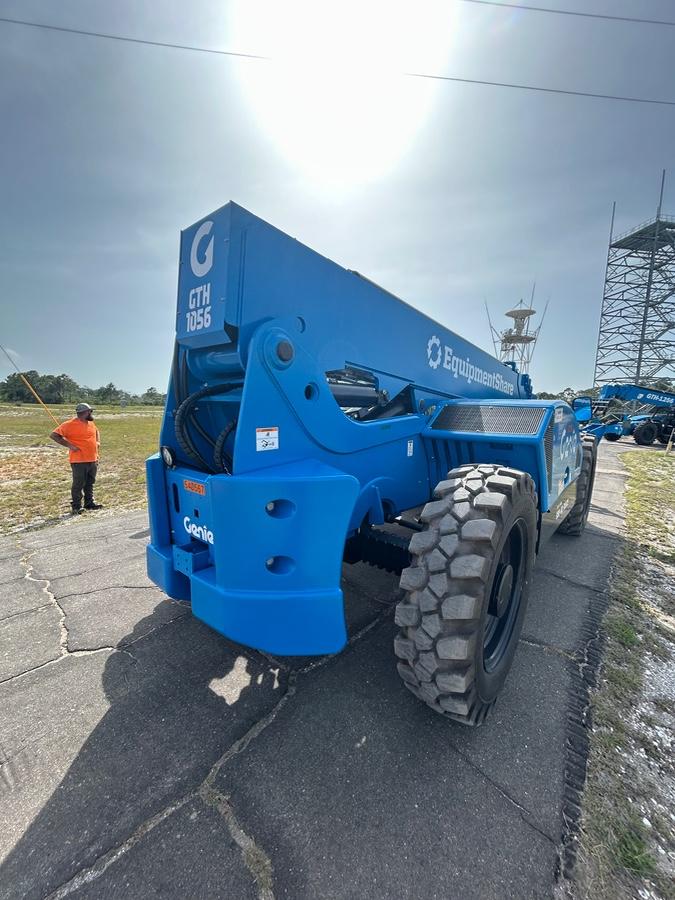 2025 GENIE GTH-1056