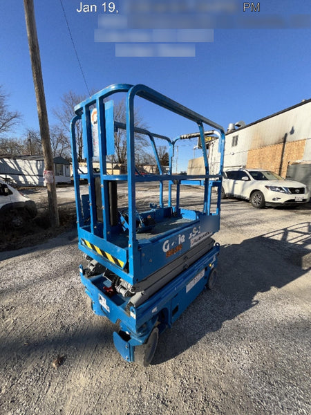 2023 GENIE GS-1432