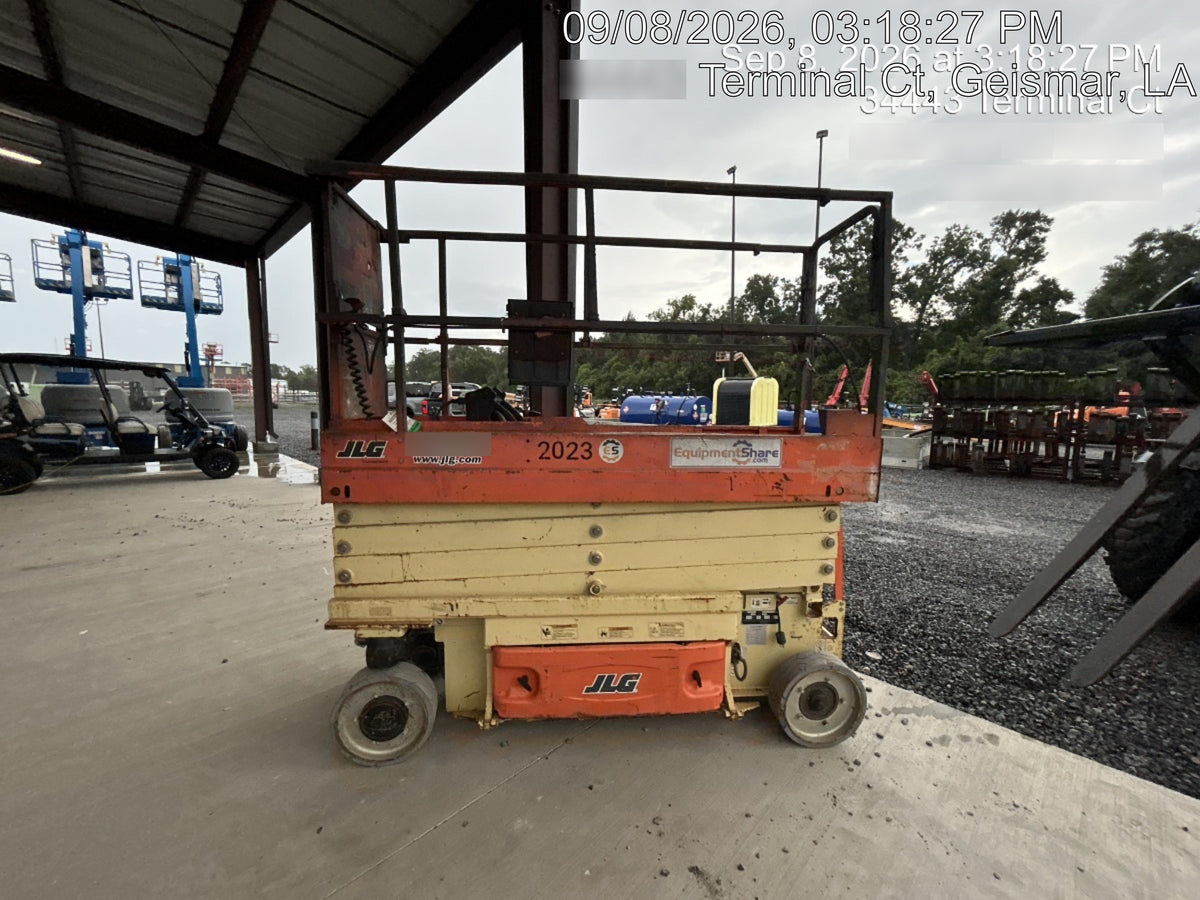 2016 JLG 2632ES