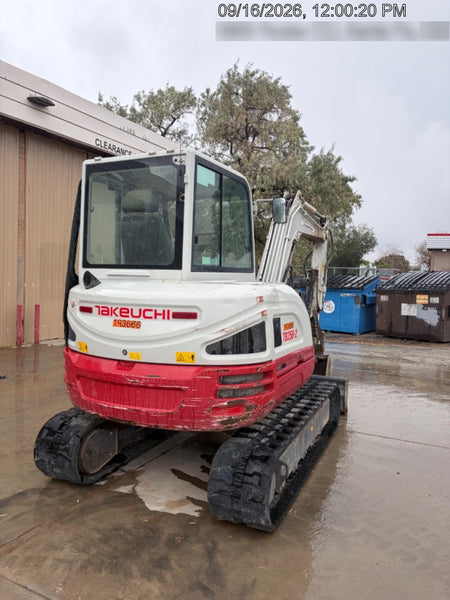 2021 TAKEUCHI TB250-2C