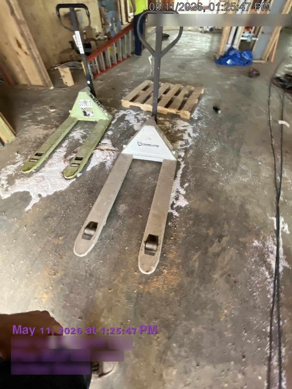2023 STRONGWAY 4400 lb Pallet Jack