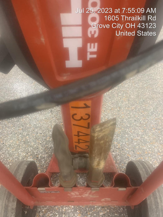 2021 HILTI TE 3000-AVR