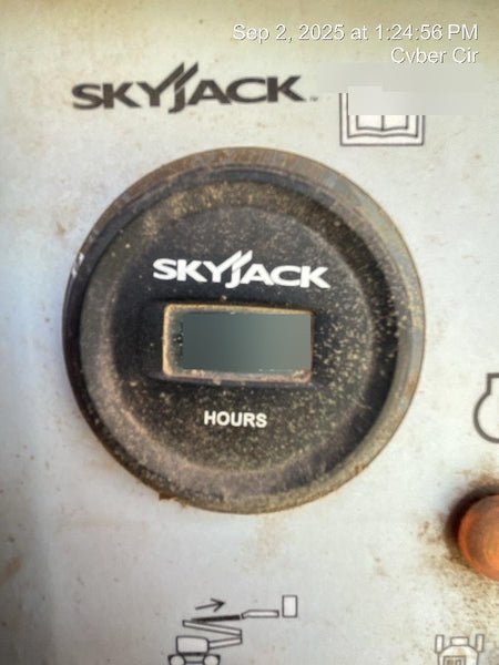 2017 Skyjack SJ46 AJ Skyjack 46AJ, Diesel Engine, Foam Filled Tires, 30x72" Platform, Extended Warranty 5yr/5k hr