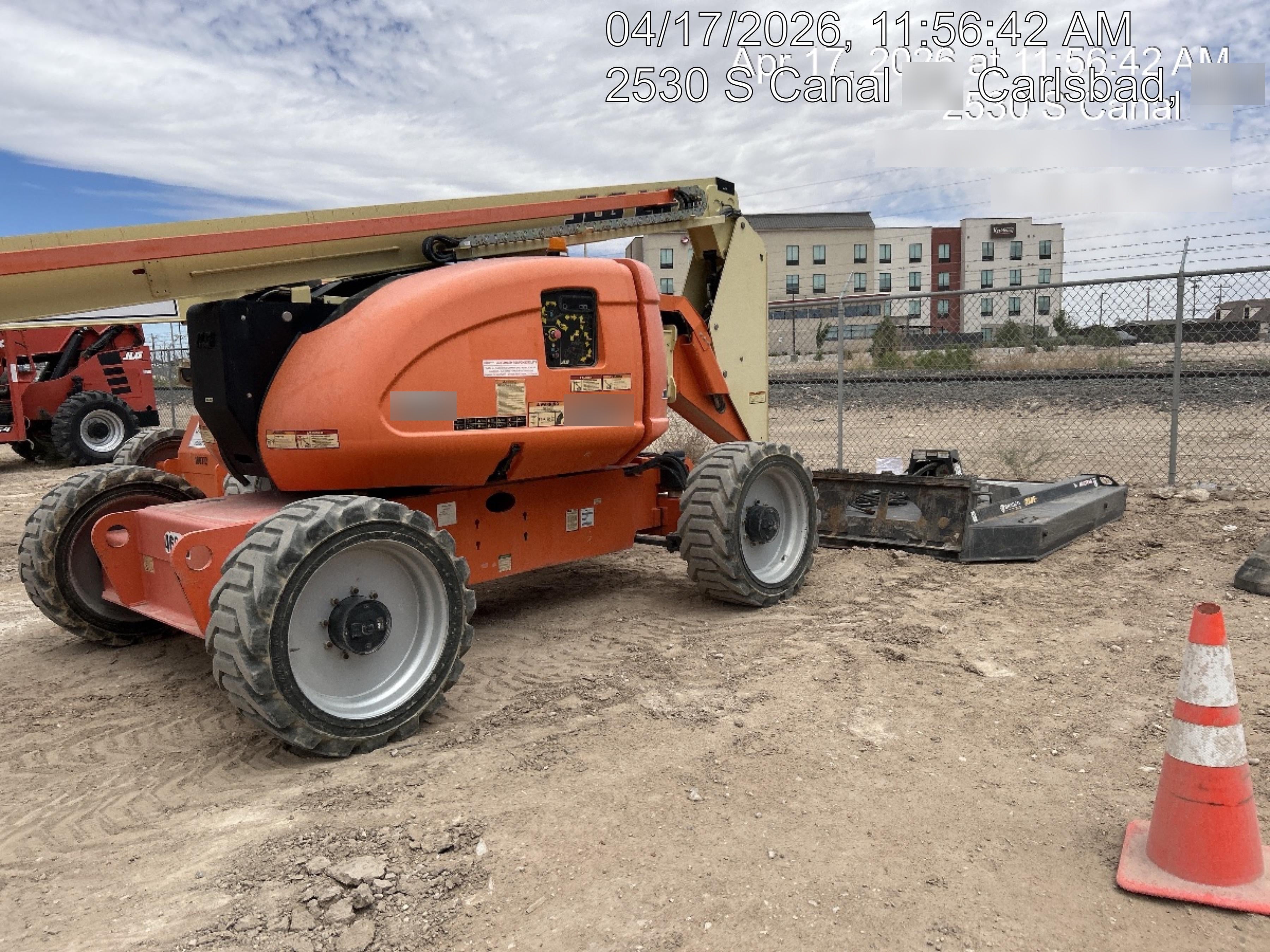 2019 JLG 600AJ