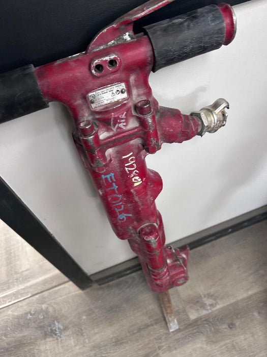 2014 CHICAGO PNEUMATIC CP 1210