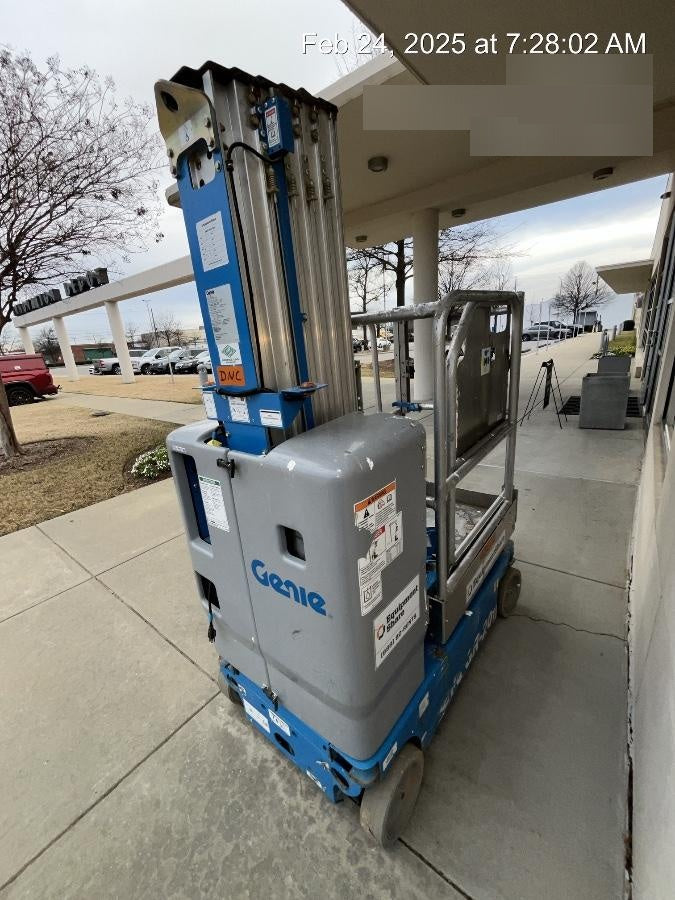 2019 GENIE GR-20