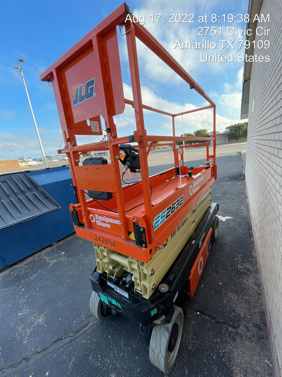 2022 JLG ES2632