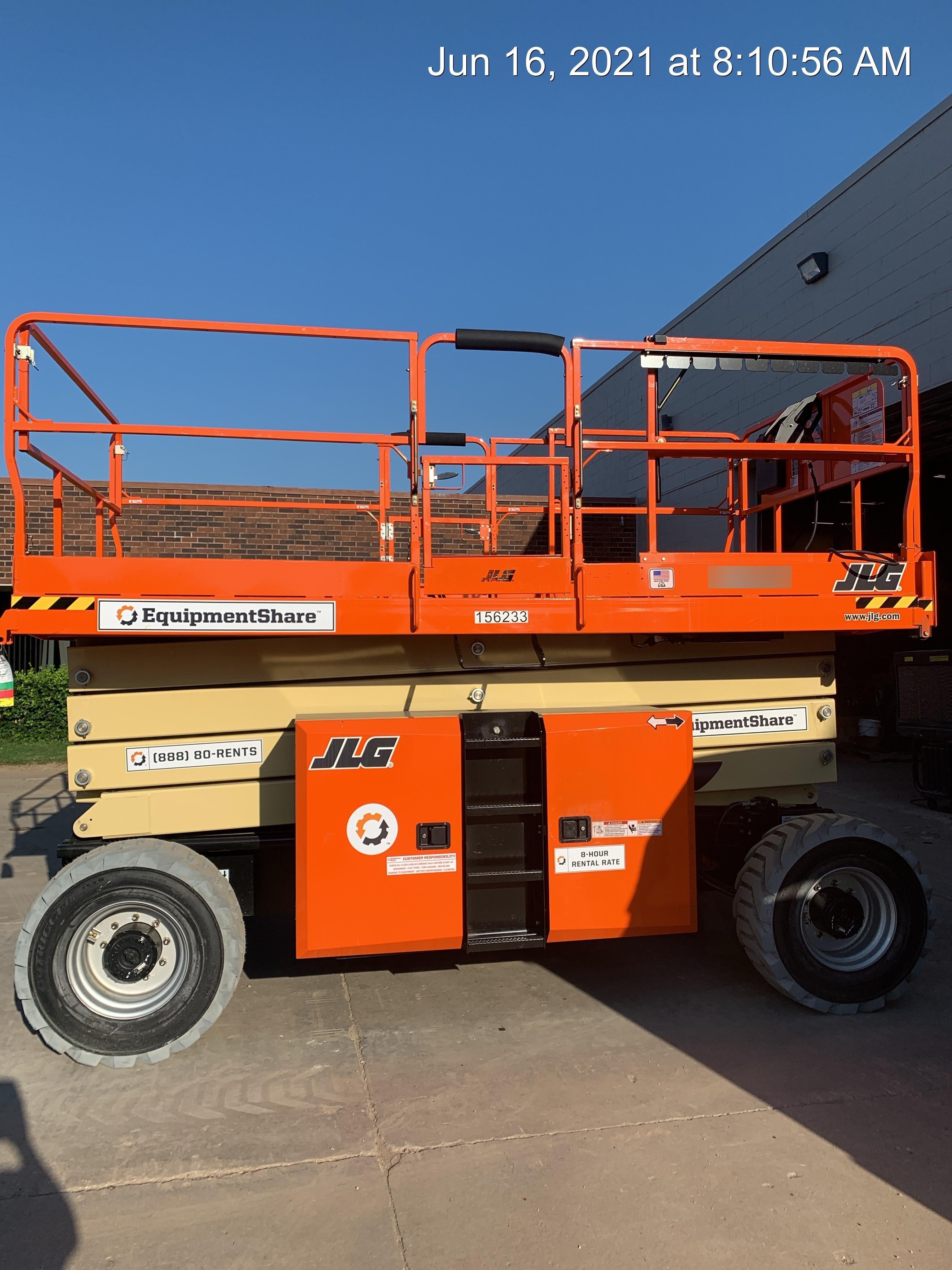2021 JLG 430LRT