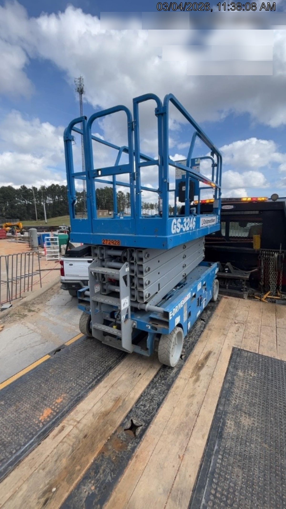 2022 GENIE GS-3246
