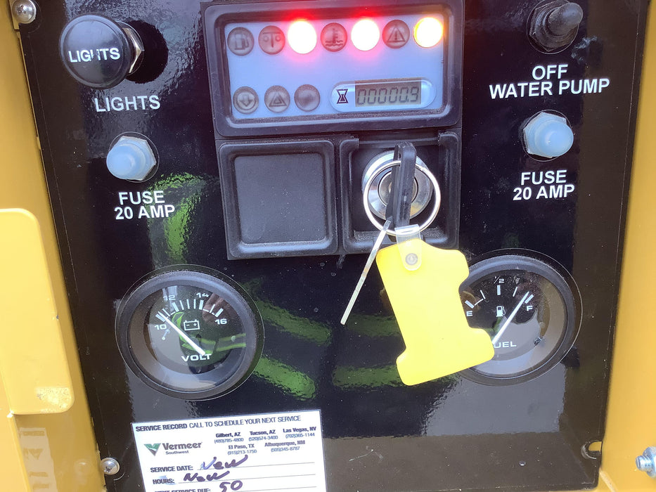 2020 Vac-Tron LP573XDT Tier 4 Kohler Diesel Engine, 500 Gallon Debris Tank w/ Hydraulic Tilt, two (2) 100 Gallon Water Tanks, Low Profile Torsion Axles (12,000 GVWR), Manual Jack Trailer