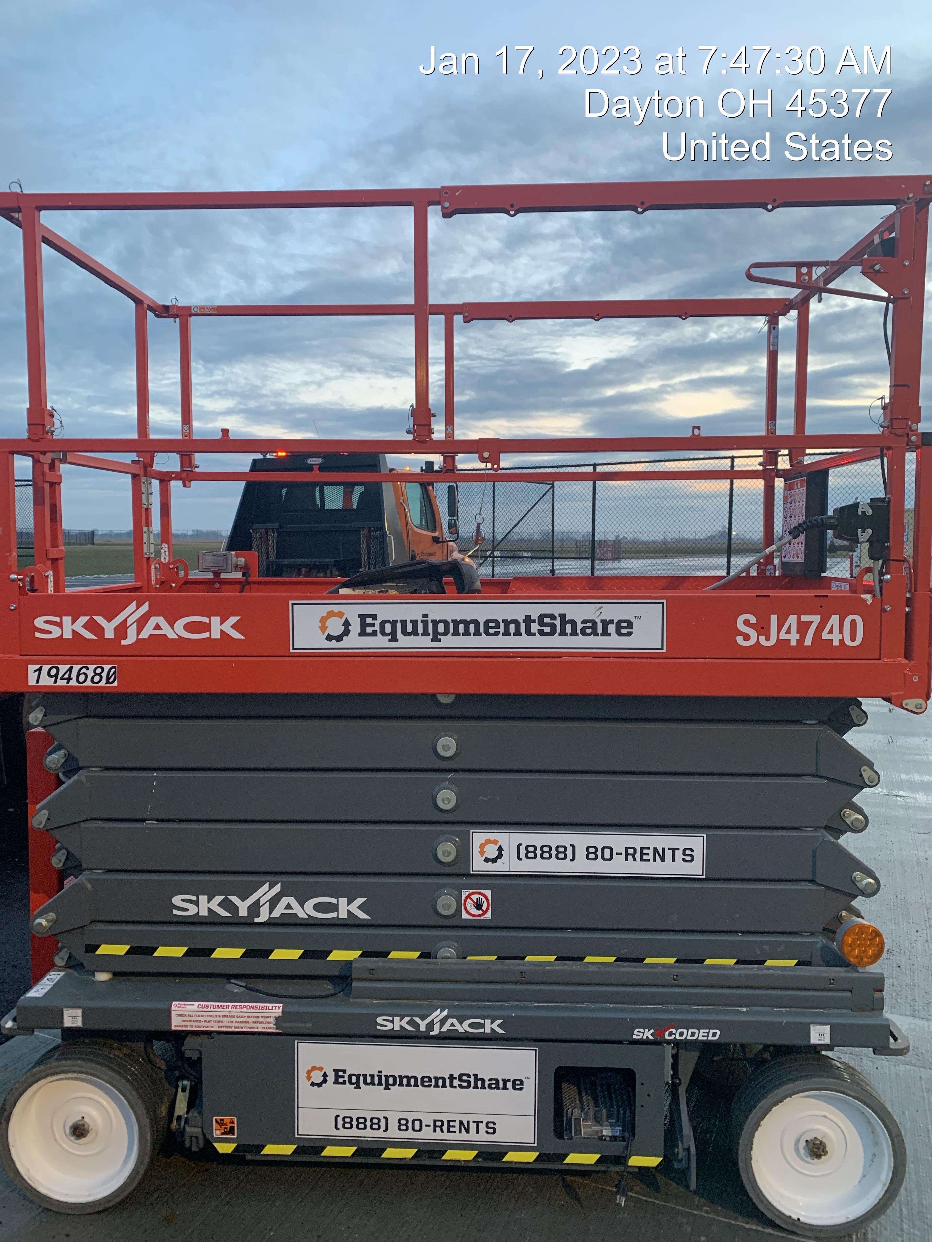 2021 SKYJACK SJ4740