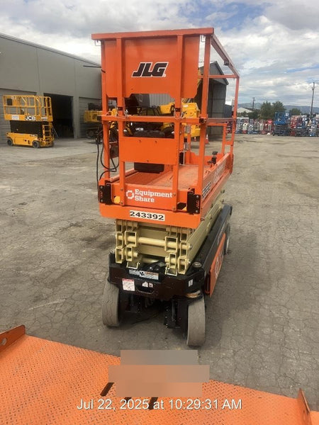 2022 JLG ES2632