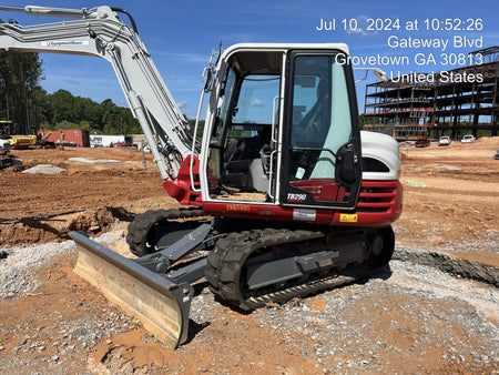 2024 TAKEUCHI TB290-CR