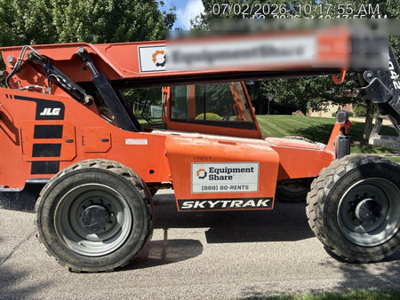 2020 SKYTRAK 8042